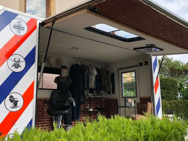 Barber Truck - 0