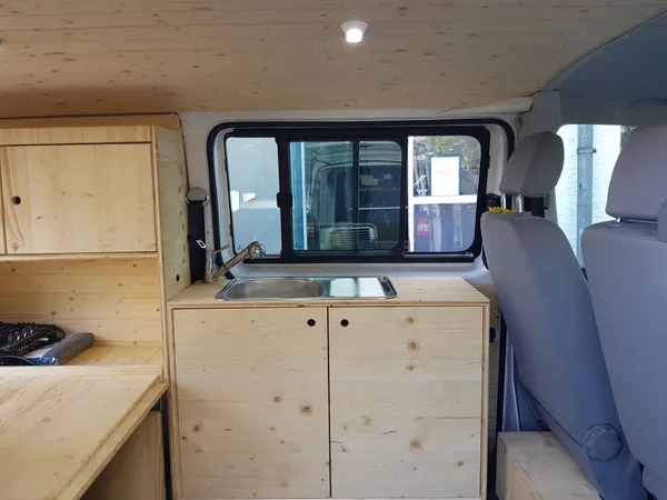 Bus VW T5 - 0
