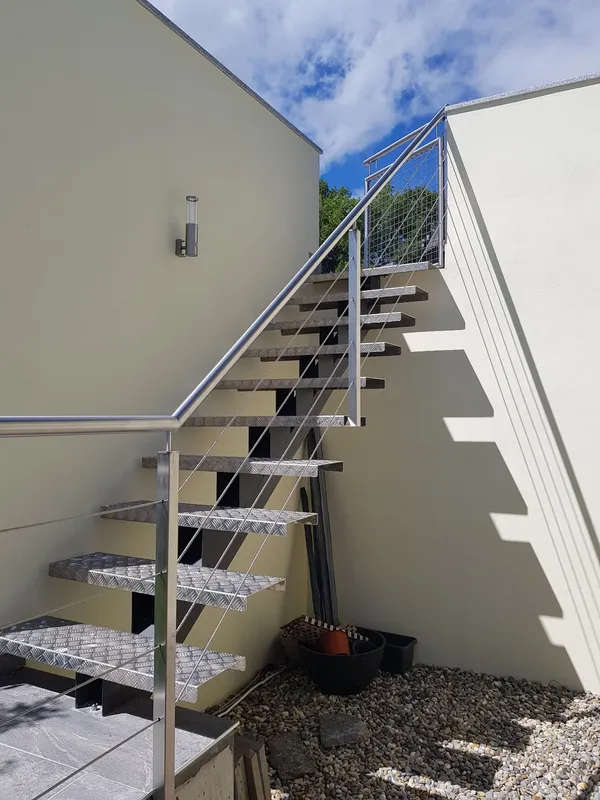 Escalier limon central - 2