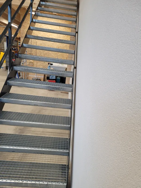 escalier industriel - 0