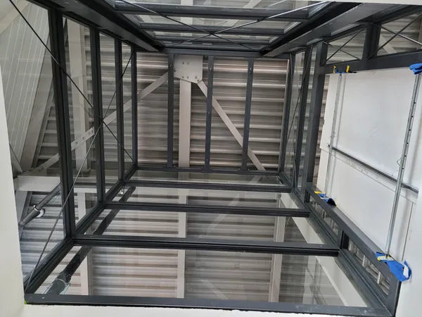 Cage d’ascenseur - 2