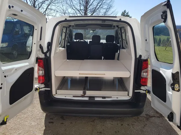 Aménagement d'un opel combo - 1